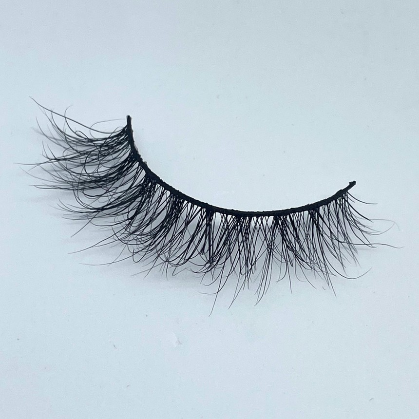 'Lois' Mink Bridal Lashes