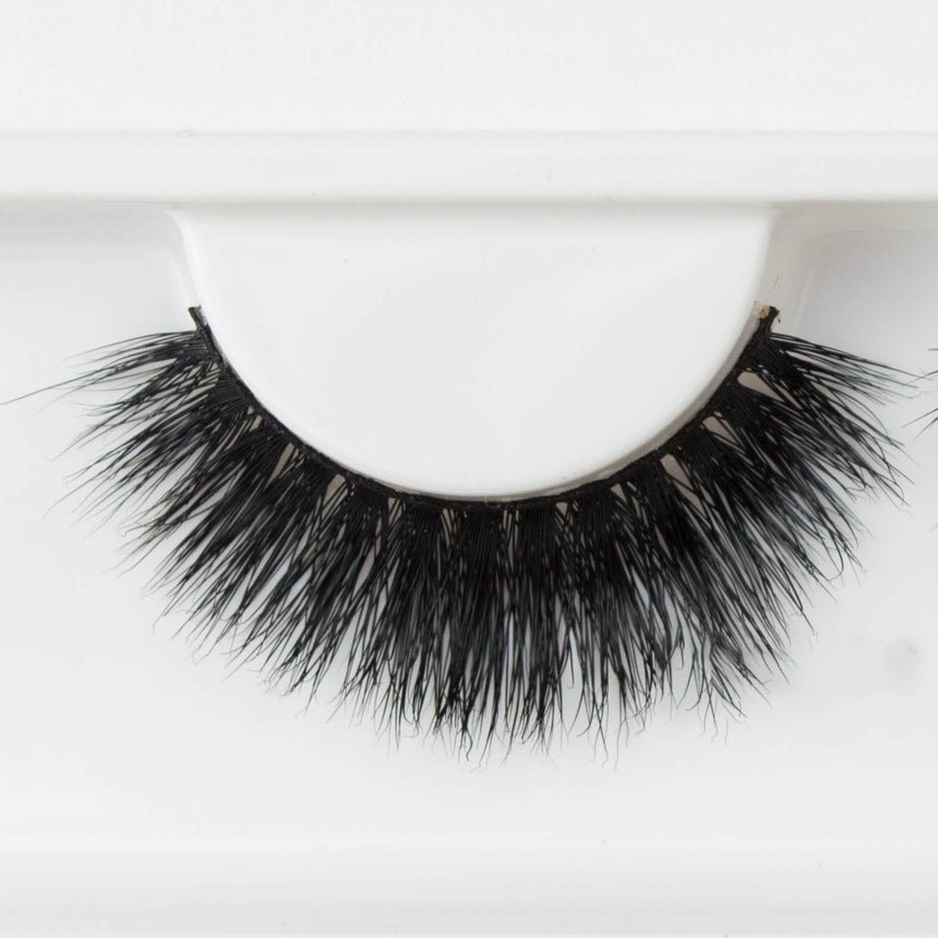 MCM20 Mink Eyelashes